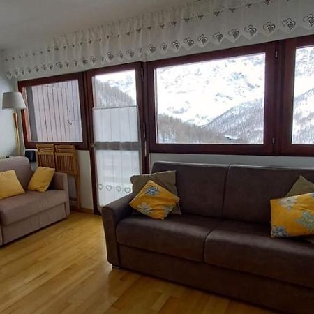 Ferienwohnung Complesso “I Dadi” Breuil-Cervinia Exterior foto